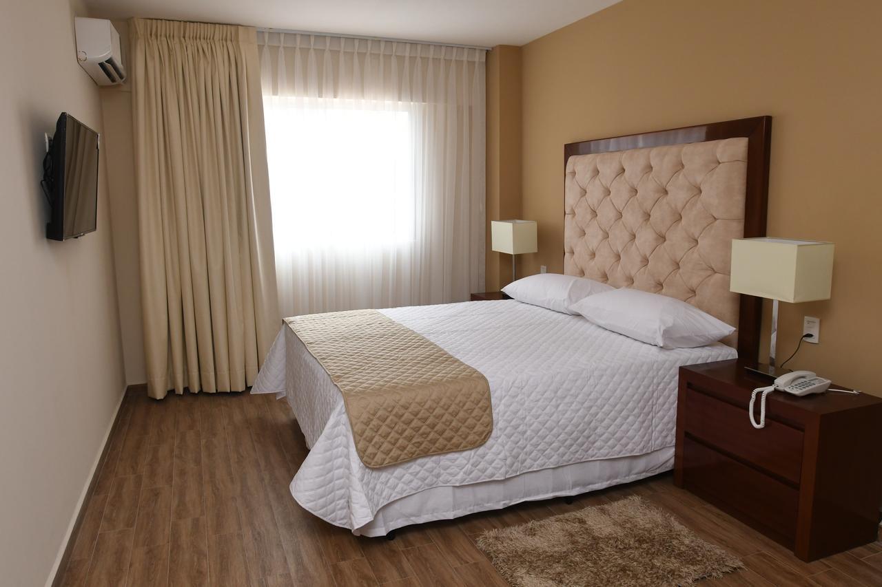 Taos Apart Hotel Santa Cruz de La Sierra Buitenkant foto