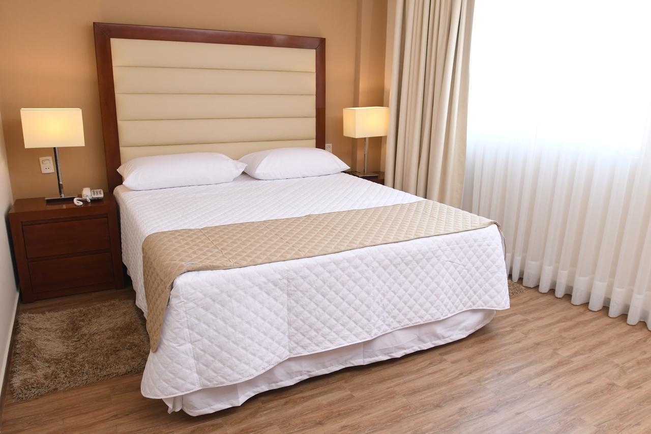 Taos Apart Hotel Santa Cruz de La Sierra Buitenkant foto